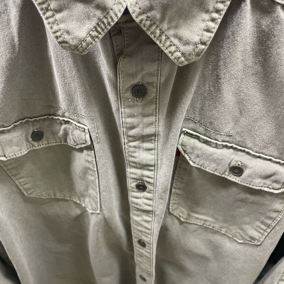 Levi's Green Denim  Button-Up Shirt Jacket - Picture 4 of 7
